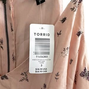 Torrid Shirt Size 3 Beetles Butterflies Pink Tank Flowy Challis Cami 11654303